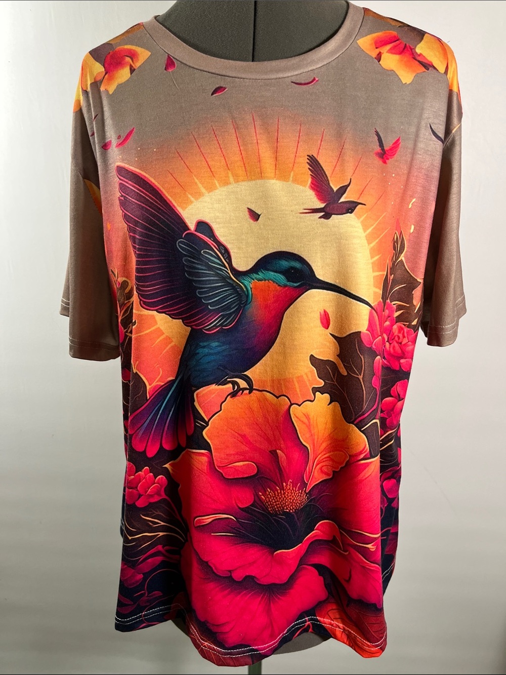 Women Graphic Tee - Brown with Vibrant Multi-Color Hummingbird Print Size XXL